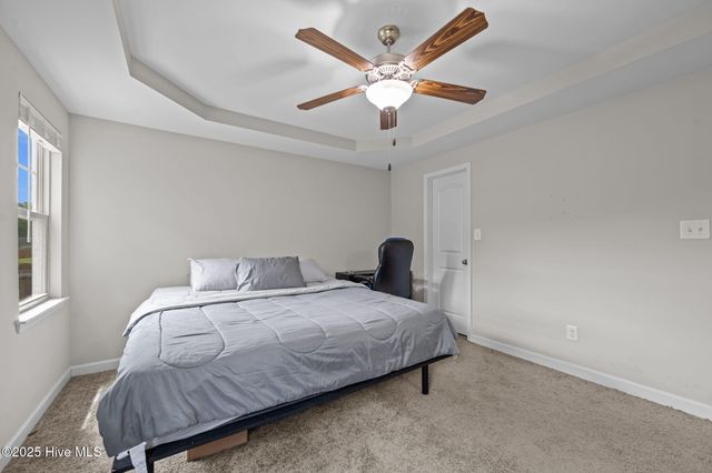 434 Mccall Drive, Jacksonville, NC 28540
