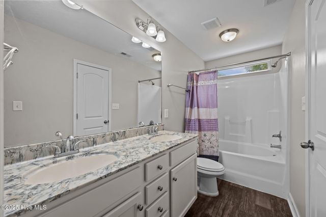 434 Mccall Drive, Jacksonville, NC 28540