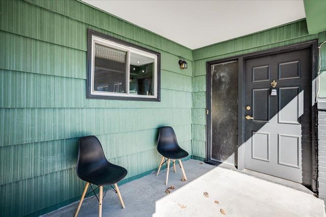 6136 E 9th St N, Wichita, KS 67208