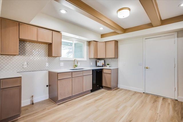 6136 E 9th St N, Wichita, KS 67208