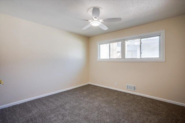 6136 E 9th St N, Wichita, KS 67208