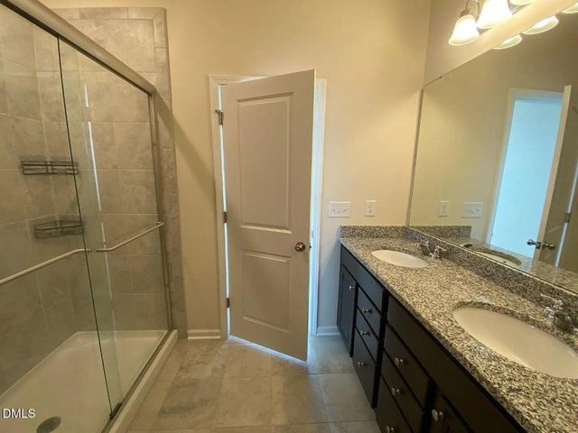 2124 Fox Chapel Place, Fuquay Varina, NC 27526