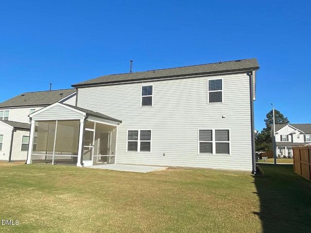 2124 Fox Chapel Place, Fuquay Varina, NC 27526