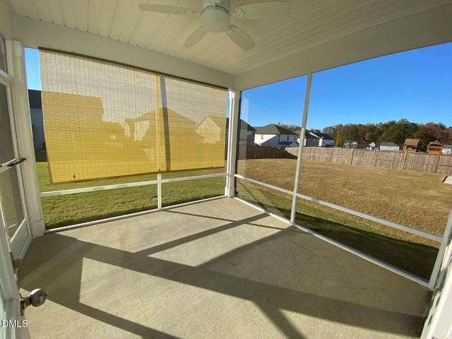 2124 Fox Chapel Place, Fuquay Varina, NC 27526