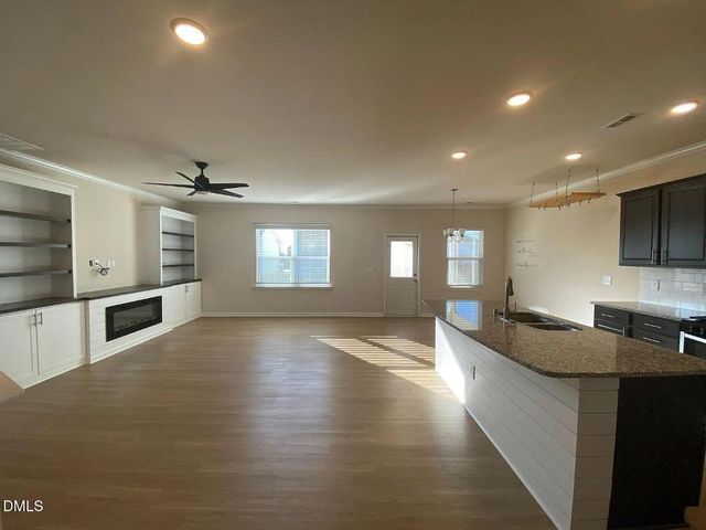 2124 Fox Chapel Place, Fuquay Varina, NC 27526
