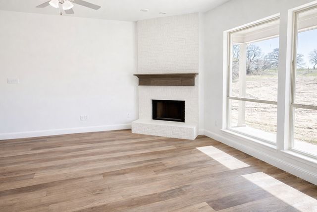 118 Bitsy, Boyd, TX 76023