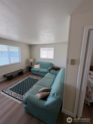 22600 N US HWY 101, Shelton, WA 98584