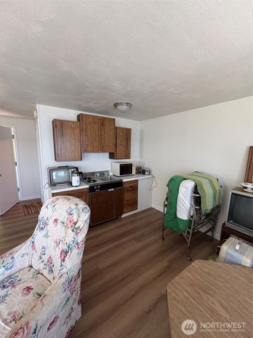 22600 N US HWY 101, Shelton, WA 98584