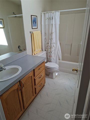 22600 N US HWY 101, Shelton, WA 98584