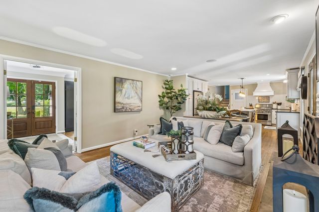 5911 Post Rd, Nashville, TN 37205