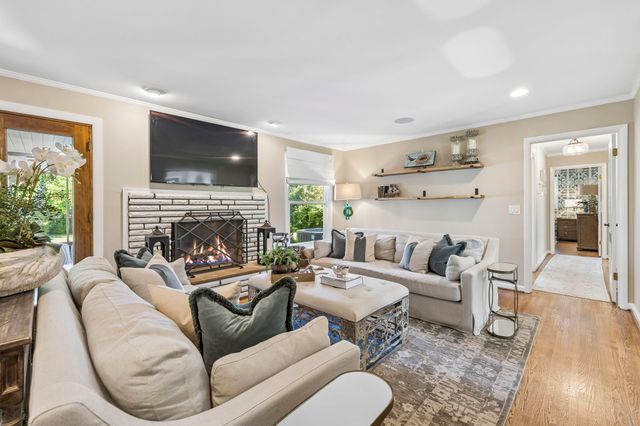 5911 Post Rd, Nashville, TN 37205
