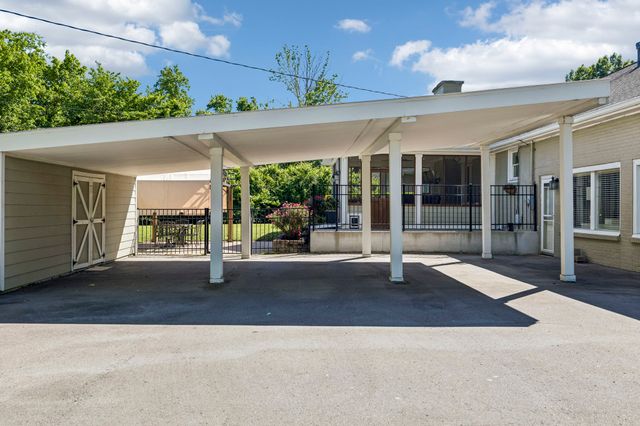 5911 Post Rd, Nashville, TN 37205
