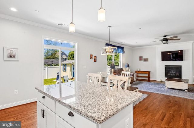 1613 LEE DR, Edgewater, MD 21037