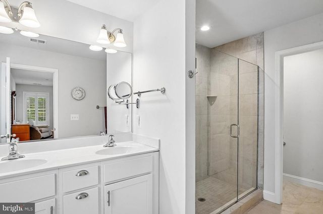 1613 LEE DR, Edgewater, MD 21037