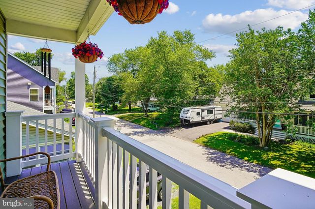 1613 LEE DR, Edgewater, MD 21037
