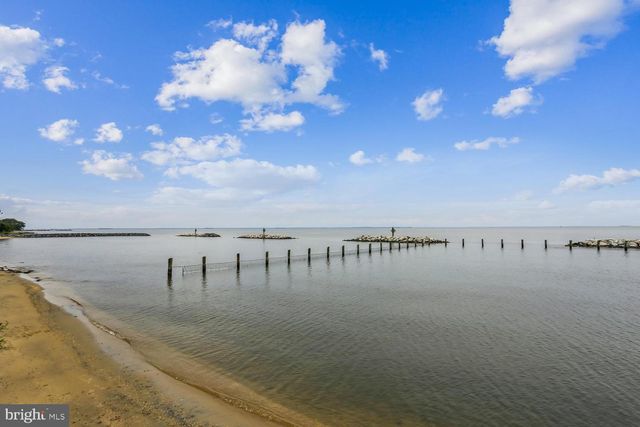 1613 LEE DR, Edgewater, MD 21037