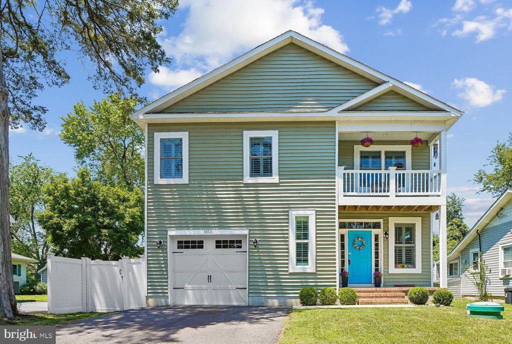 1613 LEE DR, Edgewater, MD 21037