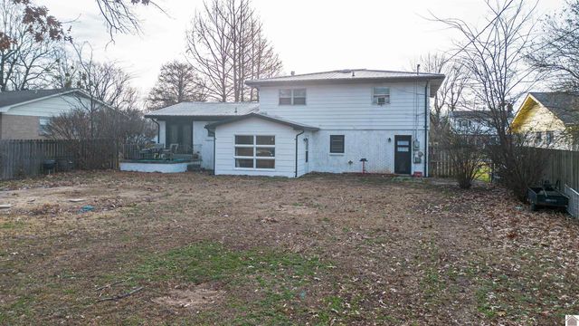 2431 Trimble Street, Paducah, KY 42001