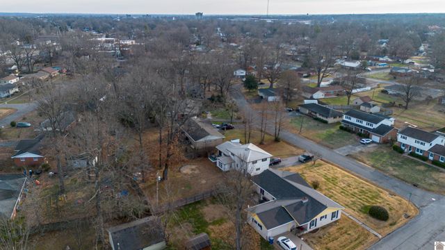 2431 Trimble Street, Paducah, KY 42001