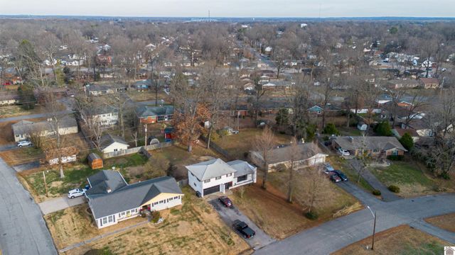 2431 Trimble Street, Paducah, KY 42001