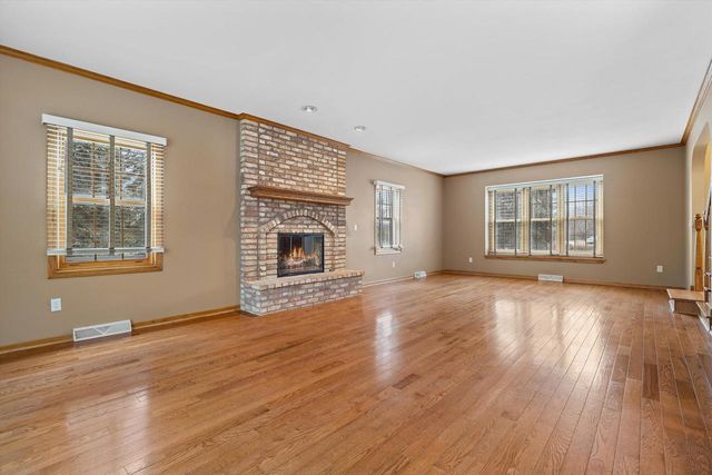 1365 Poplar Ridge COURT, Brookfield, WI 53045