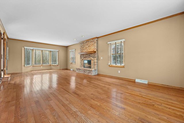 1365 Poplar Ridge COURT, Brookfield, WI 53045