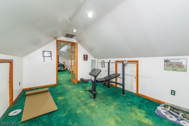 18 Johnson St, Clifton City, NJ 07014