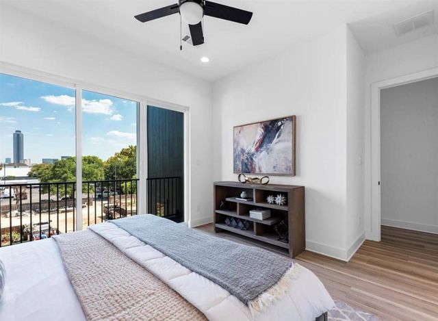 5910 Val Verde St, Houston, TX 77057