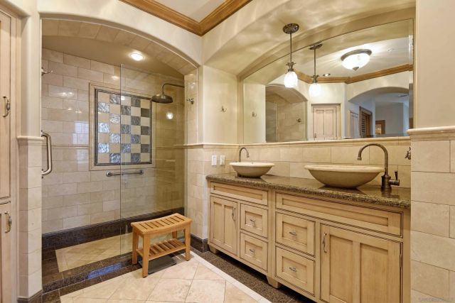 120 C Ave 205, Coronado, CA 92118