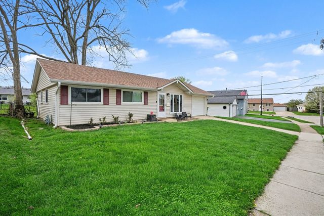 458 Berkshire Avenue, Romeoville, IL 60446