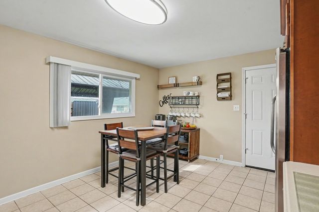 458 Berkshire Avenue, Romeoville, IL 60446