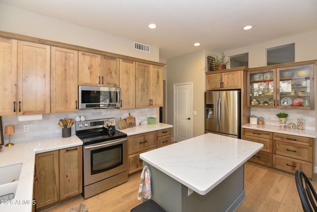 362 E HORSESHOE Avenue, Gilbert, AZ 85296