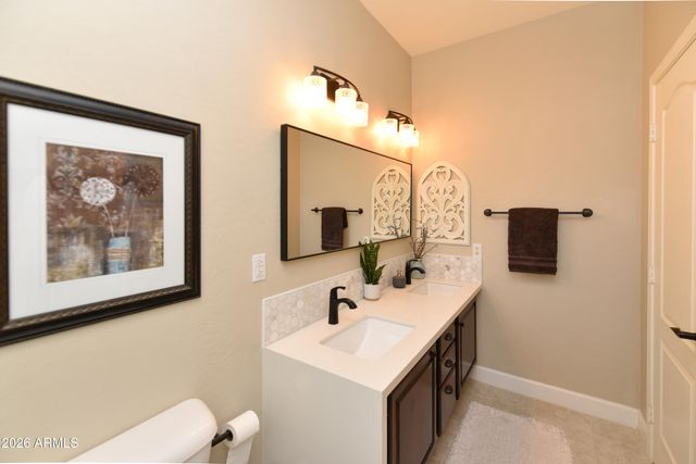 362 E HORSESHOE Avenue, Gilbert, AZ 85296