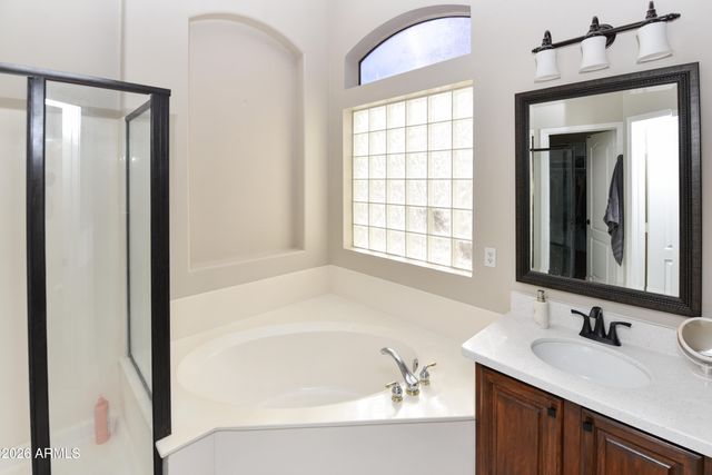 362 E HORSESHOE Avenue, Gilbert, AZ 85296