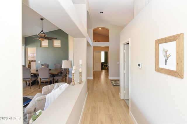 362 E HORSESHOE Avenue, Gilbert, AZ 85296