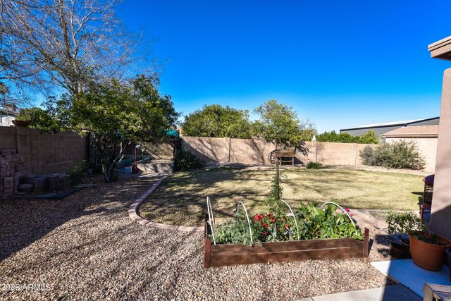 362 E HORSESHOE Avenue, Gilbert, AZ 85296