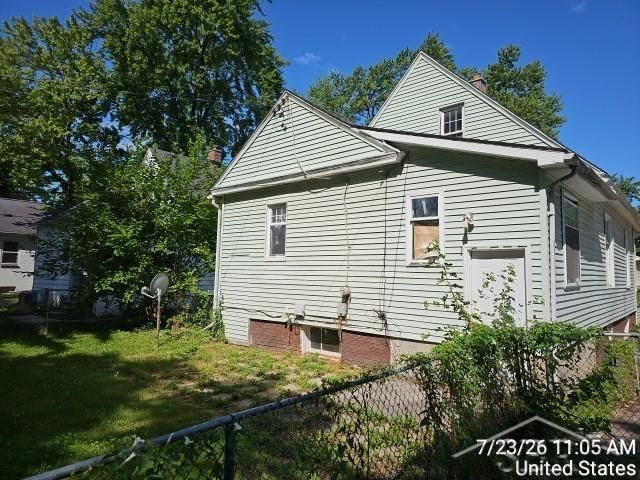 512 N Porter Street, Saginaw, MI 48602