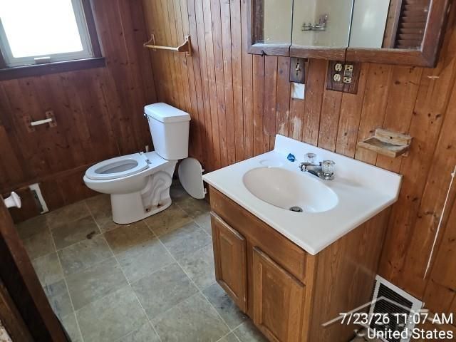 512 N Porter Street, Saginaw, MI 48602