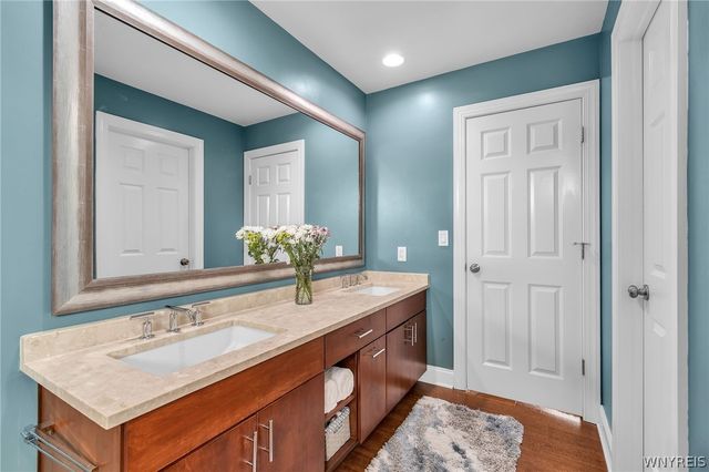 3921 Wildwing Drive, Wheatfield, NY 14120