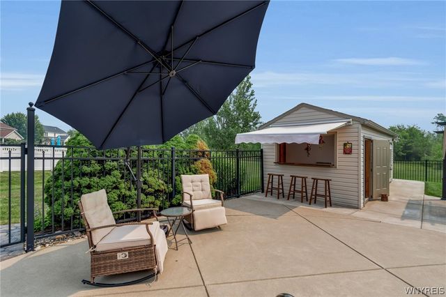 3921 Wildwing Drive, Wheatfield, NY 14120