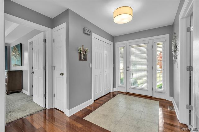 3921 Wildwing Drive, Wheatfield, NY 14120