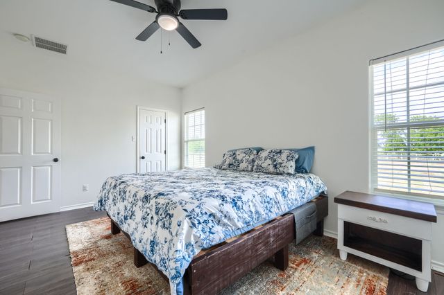 15396 Saddle Ridge Circle, Terrell, TX 75160