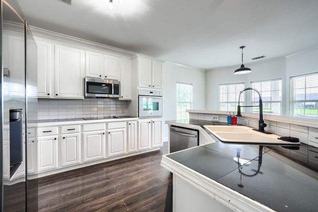 15396 Saddle Ridge Circle, Terrell, TX 75160