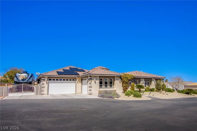 8965 South Tenaya Way, Las Vegas, NV 89113
