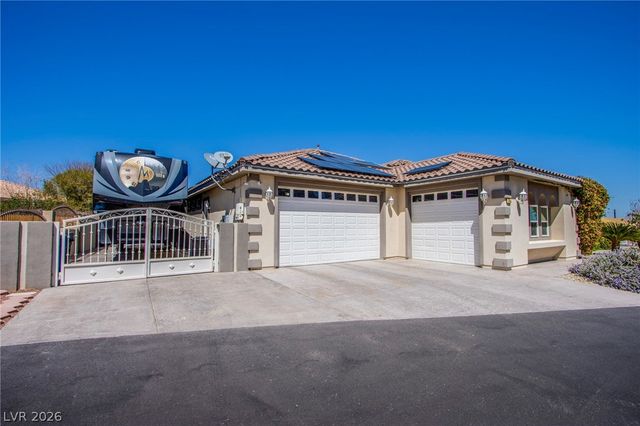 8965 South Tenaya Way, Las Vegas, NV 89113