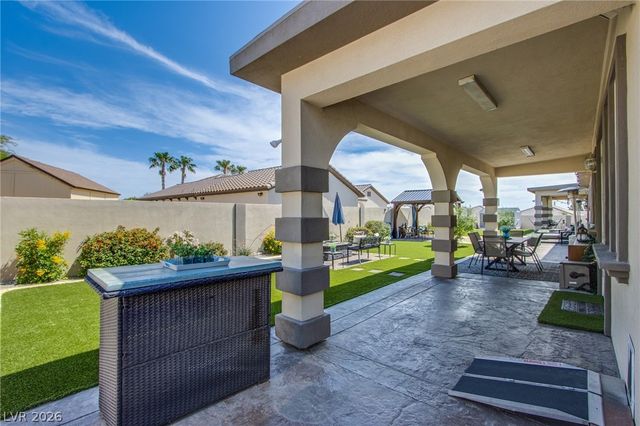 8965 South Tenaya Way, Las Vegas, NV 89113