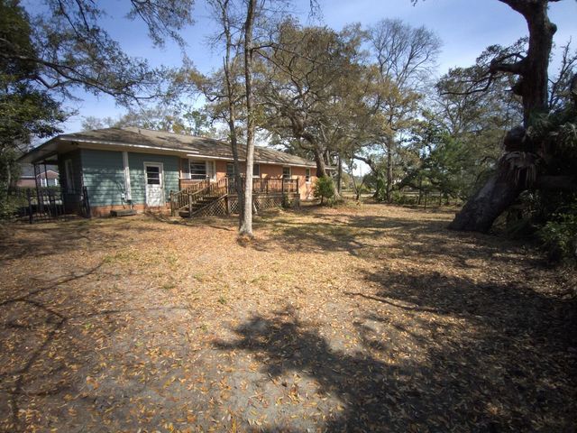 146 Chadwick Drive, Charleston, SC 29407