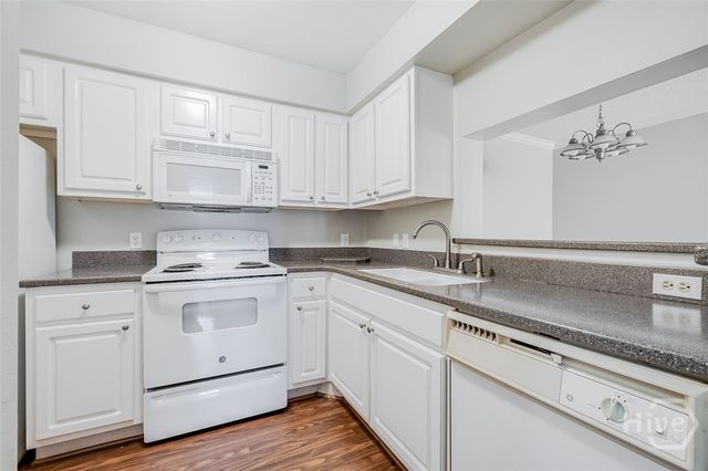 12300 Apache Avenue 307, Savannah, GA 31419