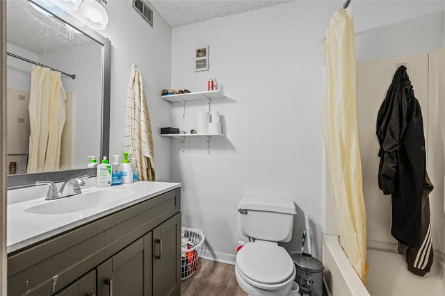 3921 SW 34TH STREET 208, Gainesville, FL 32608