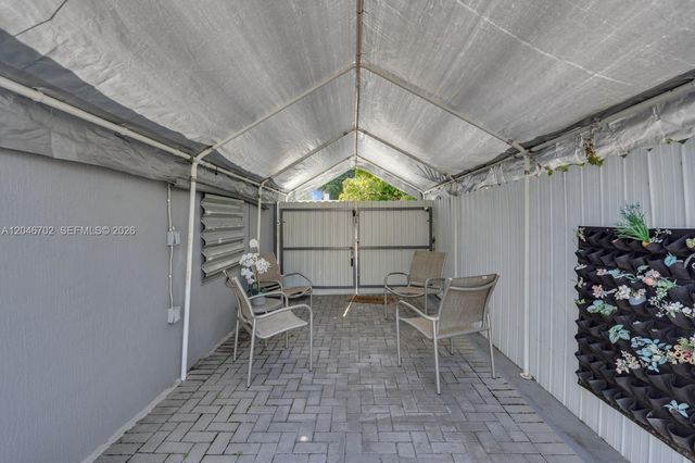 801 NW 17th Court, Miami, FL 33125